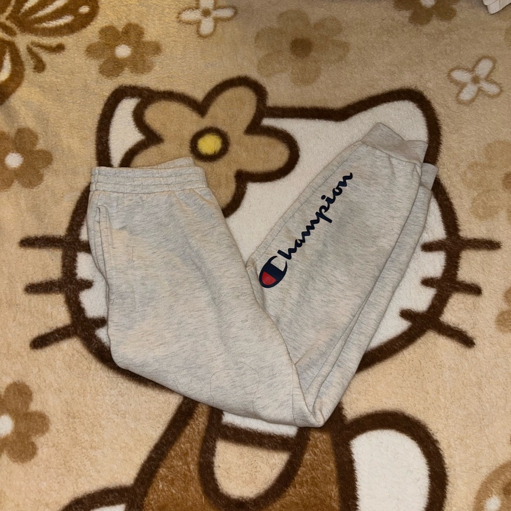 Champion joggers ❤️💙